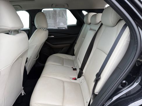 Used 2023 MAZDA CX-30 AWD 2.5 S w/ Premium Package image 16