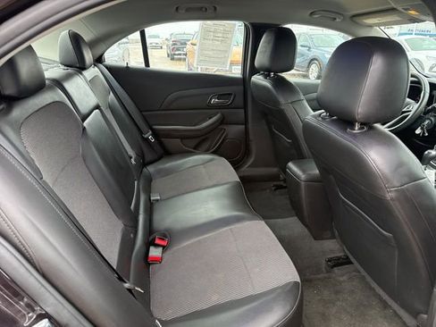 Used 2015 Chevrolet Malibu LT w/ Power Convenience Package image 21