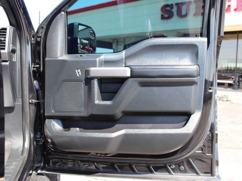 Used 2020 Ford F150 XLT w/ Equipment Group 302A Luxury AWD/4WD image 10