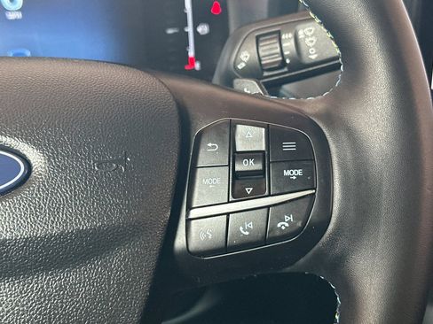 Used 2025 Ford Maverick Lobo AWD/4WD image 32