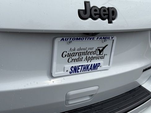 Certified 2020 Jeep Grand Cherokee Limited X image 27