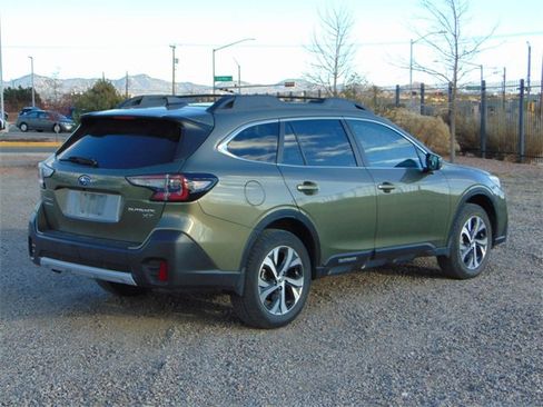Used 2022 Subaru Outback Limited XT image 4
