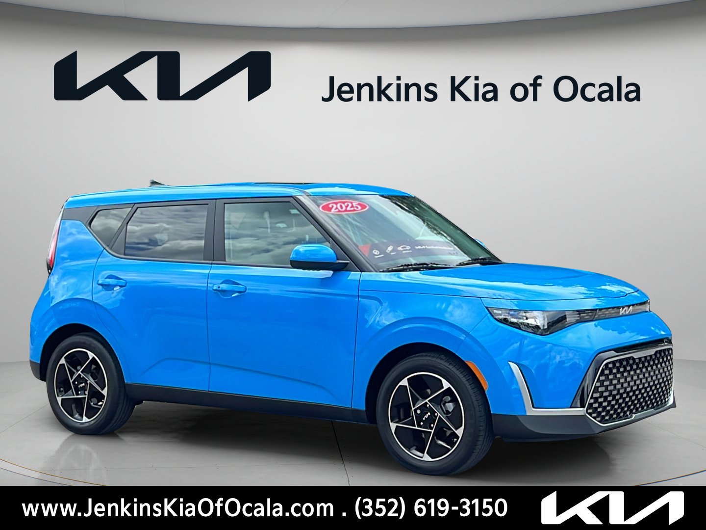 Certified 2025 Kia Soul EX FWD image 1
