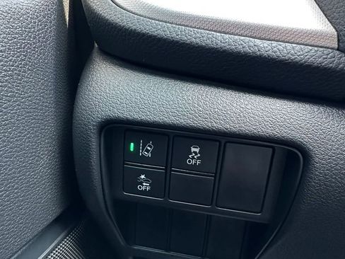 Used 2020 Honda CR-V LX image 13