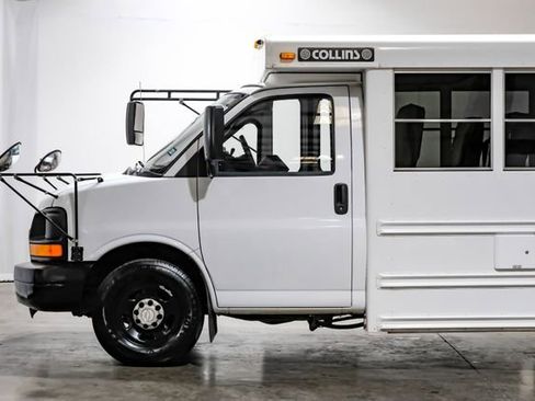 Used 2007 Chevrolet Express 3500 w/ School Bus Package image 24