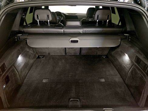 Used 2021 BMW X5 xDrive45e w/ Premium Package image 16