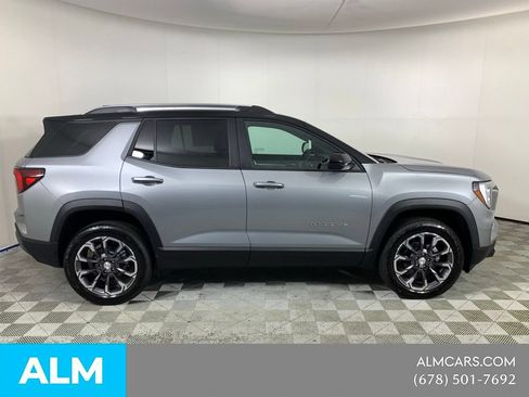 Used 2026 GMC Terrain Elevation w/ Elevation Premium Package AWD/4WD image 11