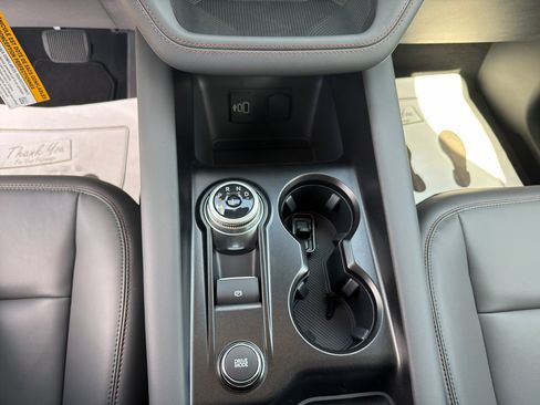 New 2026 Ford Explorer Active w/ Active Comfort Package RWD image 13