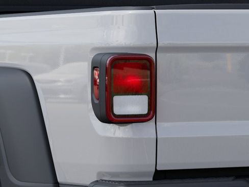 New 2026 Jeep Gladiator Sport AWD/4WD image 25