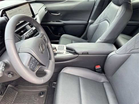 New 2025 Lexus UX 300h AWD image 20