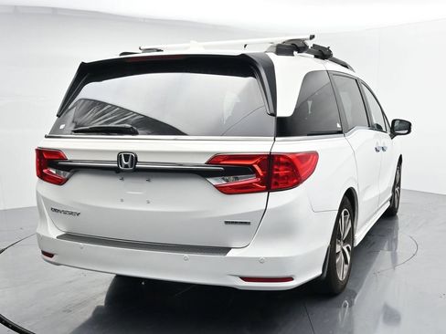 Used 2023 Honda Odyssey Touring image 6