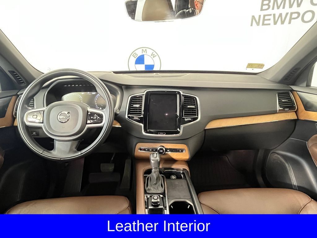 Used 2022 Volvo XC90 T6 Momentum w/ Advanced Package AWD/4WD image 7