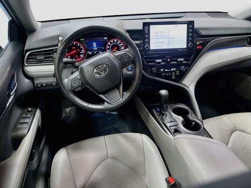 Used 2023 Toyota Camry XSE FWD image 22