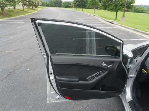 Used 2014 Kia Forte EX FWD image 13