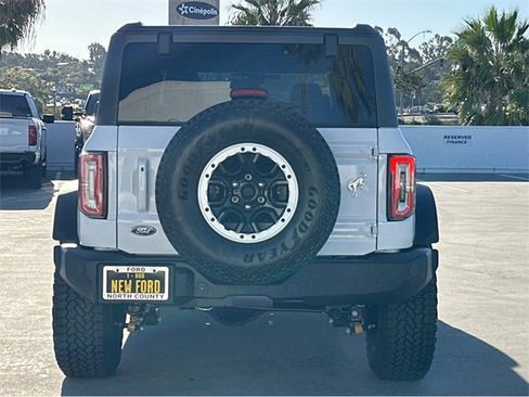 New 2025 Ford Bronco Outer Banks w/ Sasquatch Package image 5