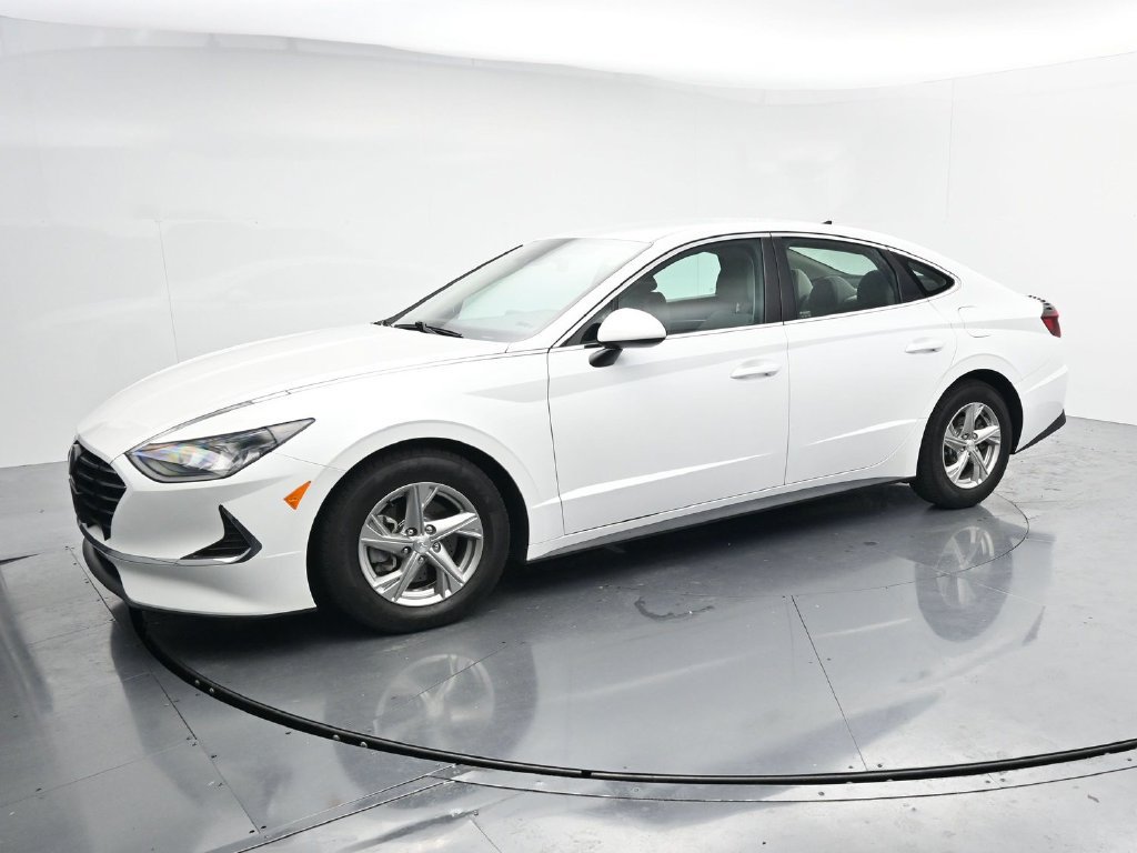 Used 2022 Hyundai Sonata SE w/ Cargo Package FWD image 4