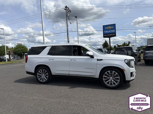 Used 2021 GMC Yukon Denali w/ Denali Ultimate Package AWD/4WD image 7
