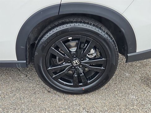 Certified 2026 Honda HR-V Sport image 8