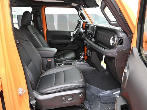 New 2025 Jeep Wrangler Unlimited Sahara image 26