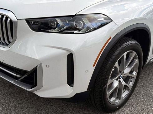 New 2026 BMW X5 sDrive40i w/ Premium Package RWD image 9