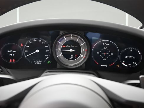 Certified 2022 Porsche 911 Turbo S AWD/4WD image 21