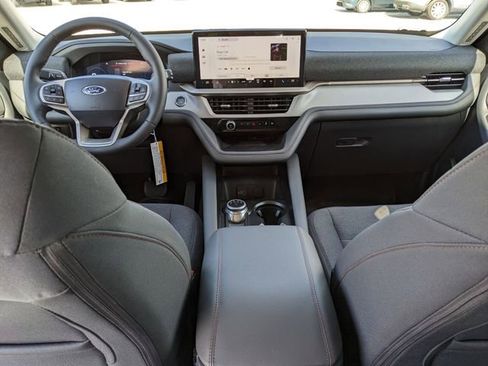 New 2026 Ford Explorer Active image 14