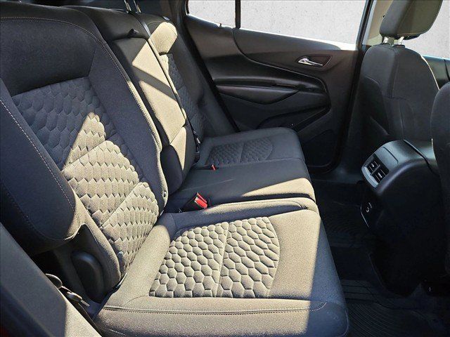 Used 2020 Chevrolet Equinox LT FWD image 19