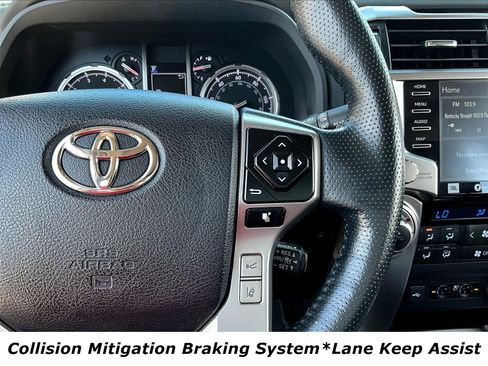 Used 2023 Toyota 4Runner Limited AWD/4WD image 12