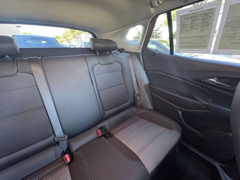 Used 2025 Chevrolet Trax LT w/ LT Convenience Package image 37