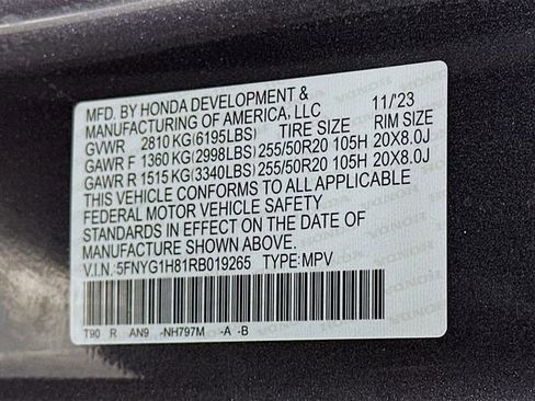 Certified 2024 Honda Pilot Elite image 38