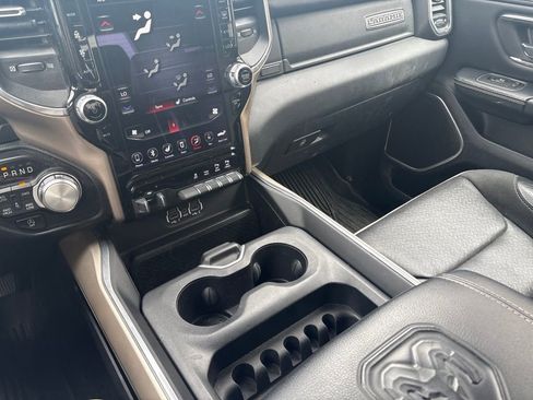 Used 2021 RAM 1500 Laramie AWD/4WD image 9
