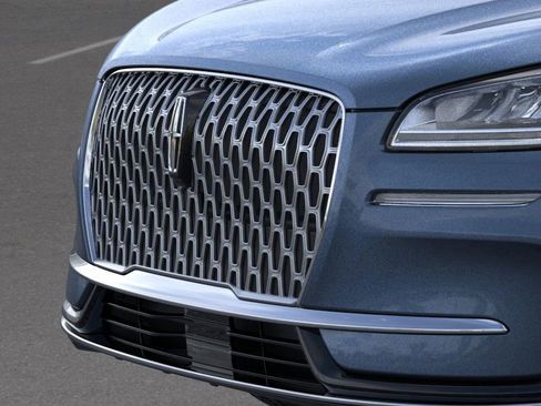 New 2026 Lincoln Corsair Premiere w/ Towing Package image 17