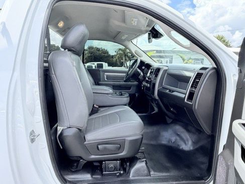 Used 2018 RAM 2500 Tradesman w/ Power & Remote Entry Group RWD image 19