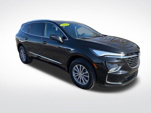 Used 2024 Buick Enclave Essence FWD image 8