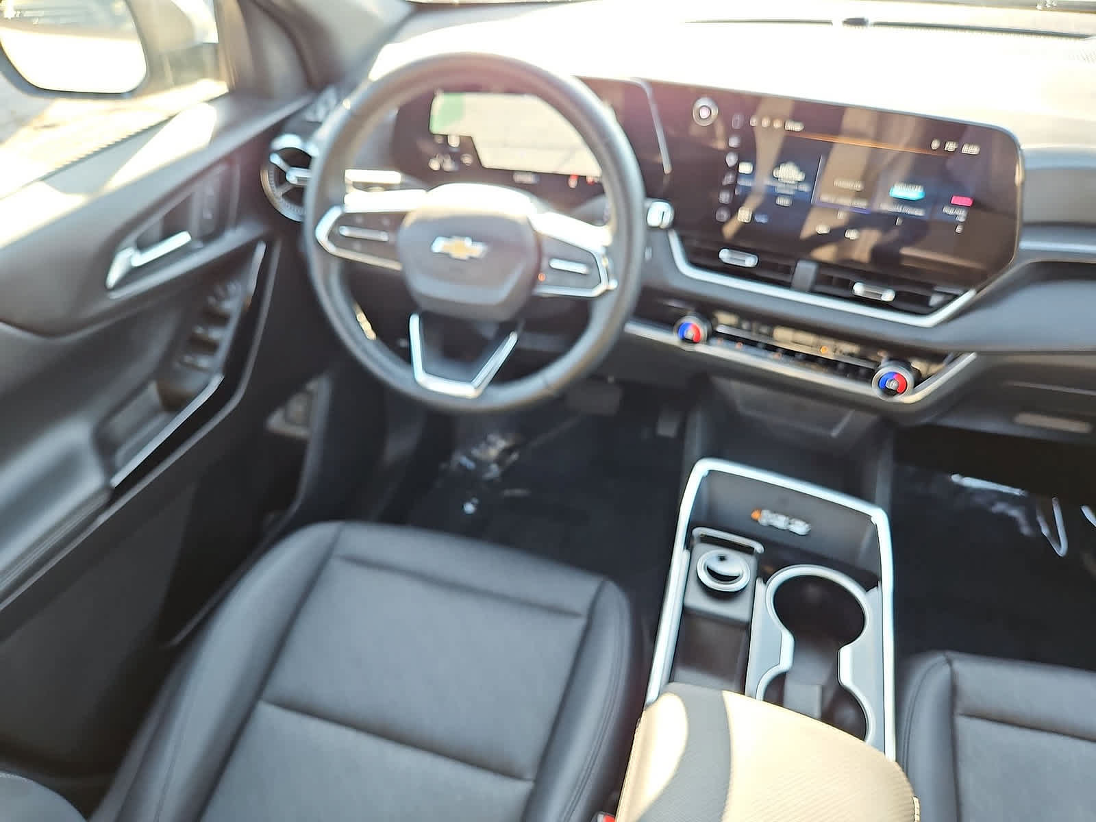 Used 2026 Chevrolet Equinox LT w/ Convenience Package II FWD image 10