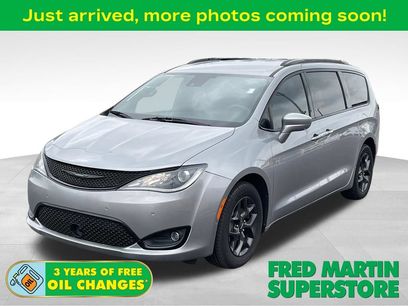 Used 2020 Chrysler Pacifica Touring-L Plus