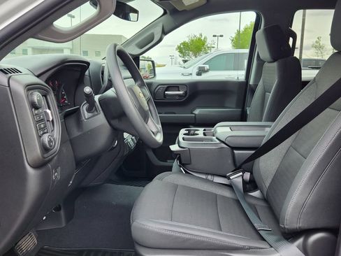 New 2026 Chevrolet Silverado 1500 Custom AWD/4WD image 9