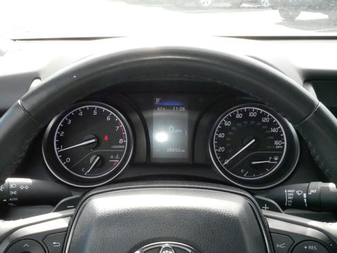 Certified 2024 Toyota Camry SE image 21