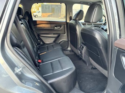 Certified 2023 Nissan Rogue SL w/ SL Premium Package AWD/4WD image 11