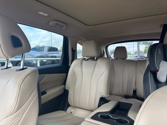 Used 2024 Acura MDX FWD image 12