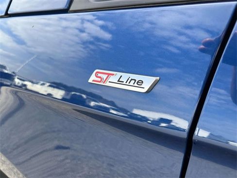 Used 2021 Ford Edge ST-Line image 12