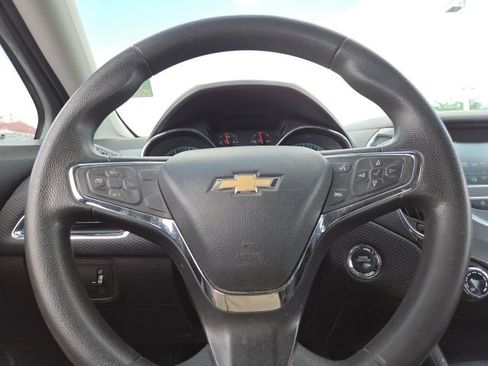 Used 2016 Chevrolet Cruze LT w/ Convenience Package FWD image 16