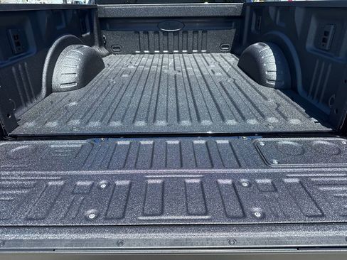 New 2026 Ford F250 Lariat w/ Black Appearance Package image 23