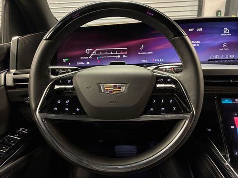 Certified 2025 Cadillac Escalade Sport AWD/4WD image 48