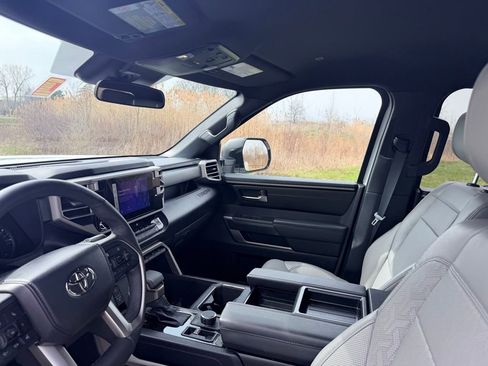 Used 2025 Toyota Tundra SR5 w/ SR5 Premium Package image 5