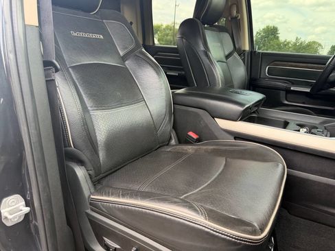 Used 2019 RAM 3500 Laramie AWD/4WD image 15
