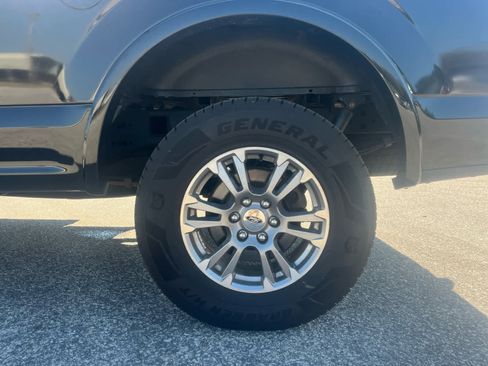 Used 2019 Ford F150 Lariat image 35