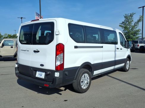 Used 2024 Ford Transit 350 XLT RWD image 3