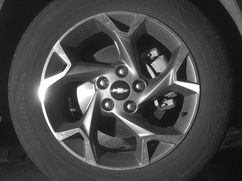 Used 2025 Chevrolet Trax LT image 13