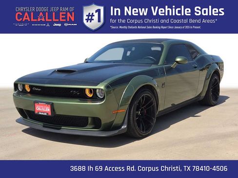 Used 2021 Dodge Challenger R/T Scat Pack RWD image 1